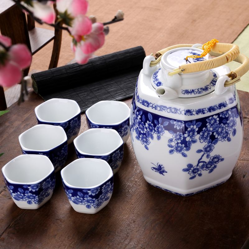 怎么加熱白酒喝？白酒加熱了喝對(duì)身體好不好？