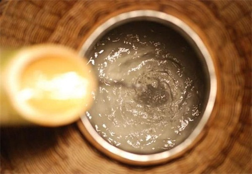 白酒含有的熱量到底高不高？白酒含有的熱量是多少？