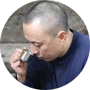 五糧液集團羅邦全：三十余載堅守，釀造一杯五糧濃香