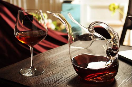 紅酒醒酒是什么意思？紅酒為什么要醒酒？