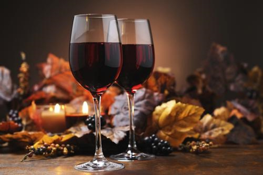 紅葡萄酒配起司嗎？其實(shí)清淡白葡萄酒更適合