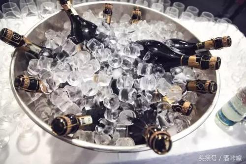 紅酒最佳飲用溫度是多少？如何正確的冰鎮紅酒？
