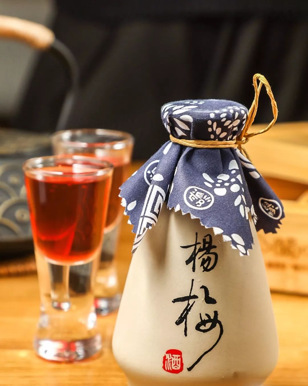 楊梅酒放糖好還是不放糖好？楊梅酒放什么糖好？
