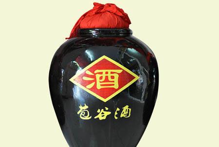 喝玉米酒有什么好處？玉米酒和高粱酒有什么區(qū)別？