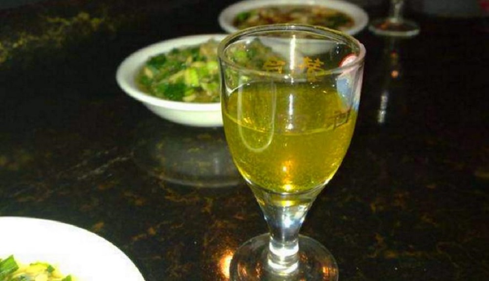 蛇膽泡酒多久可以喝，喝的時(shí)候一次喝多少呢？