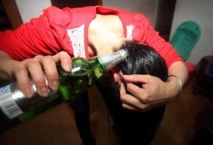 用啤酒洗頭需要用洗發(fā)水嗎？用啤酒洗頭要兌水嗎？