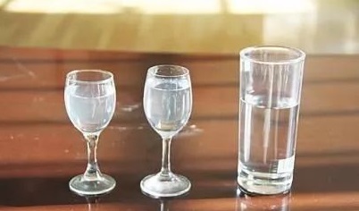 為什么醬香酒冷藏以后會渾濁？白酒變渾濁是因為酒質不好嗎？