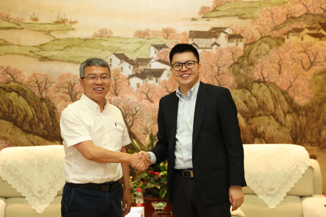 跨界首選貴州醇，首年目標5000萬，貴州醇憑何吸引中國500強企業？