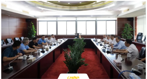 曹德旺：我一直認為中國好酒出自四川，四川好酒出自宜賓