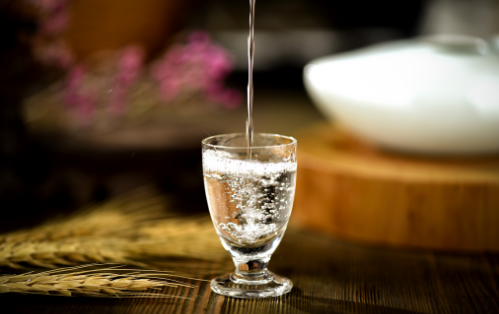白酒口感發酸是什么原因