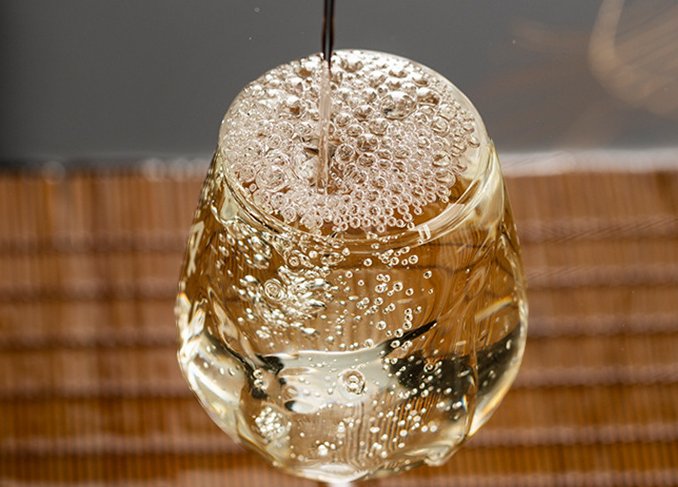 怎樣辨別白酒的質量？白酒的功效和質量有關系嗎？