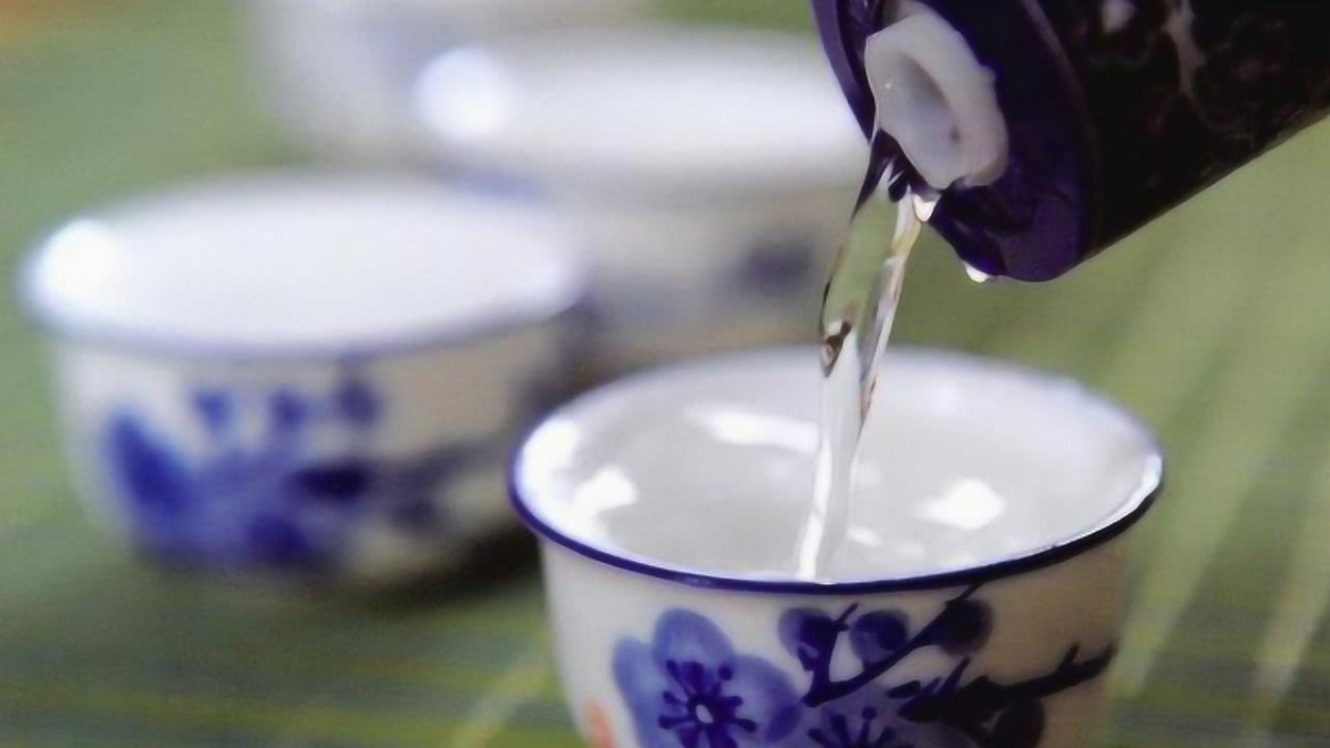坐高鐵可以帶白酒嗎？有什么注意呢？