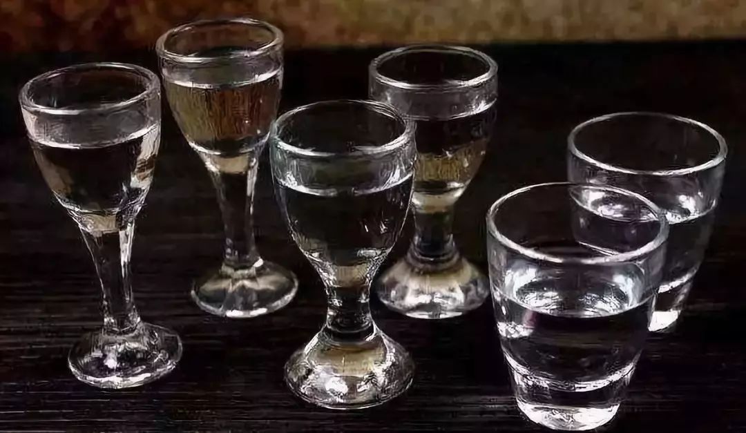 選購白酒要看什么？選購白酒的方法