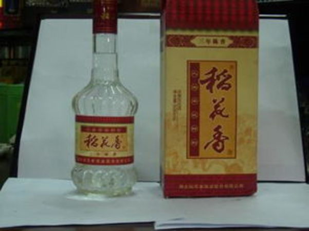 安徽稻花香六年陳多少錢一箱(稻花香六年陳42度價格)