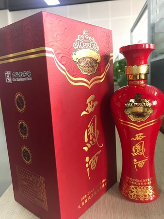 結婚宴席用什么白酒好(結婚酒席用什么白酒好)
