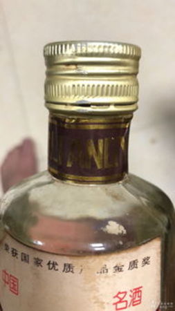 如何查鳳西酒的真偽(西鳳酒怎么查真偽)