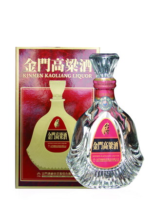 金門(mén)高粱酒臺(tái)灣賣(mài)多少錢(qián)(臺(tái)灣金門(mén)高粱酒多少錢(qián)一瓶)