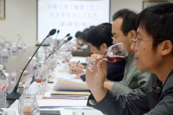 哪些大學(xué)有釀酒專(zhuān)業(yè)(大學(xué)釀酒專(zhuān)業(yè)有哪些學(xué)校)