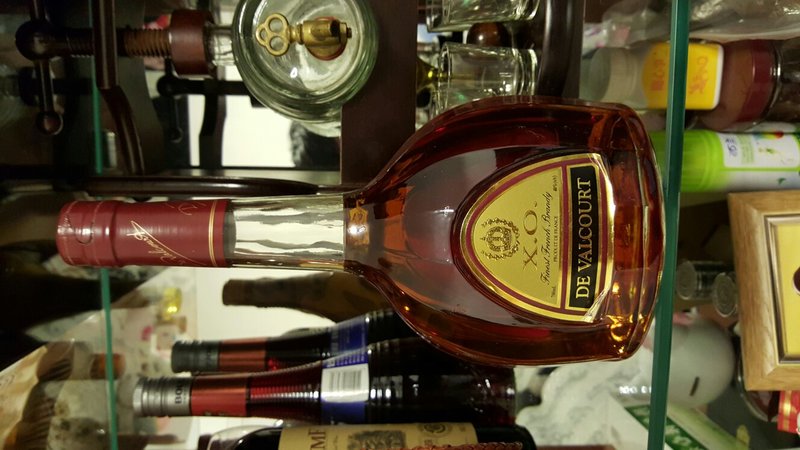 洋酒1.5L多少錢(qián)一瓶(洋酒一瓶大概多少錢(qián)一瓶)