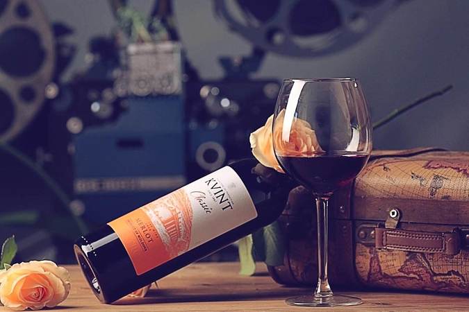 低溫能釀葡萄酒嗎(葡萄酒可以低溫發酵嗎)