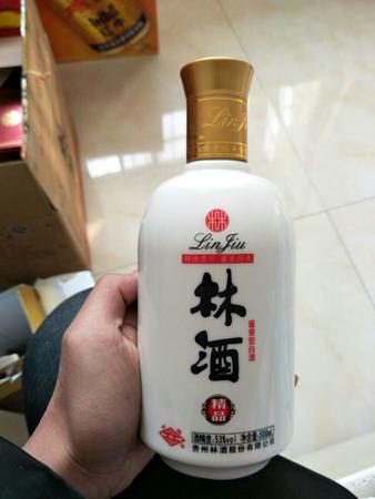 繡林酒價(jià)格多少錢(qián)一平(繡林1951酒什么價(jià)格)