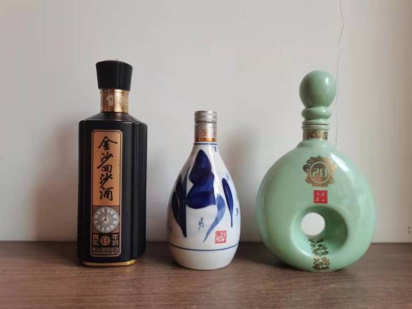 四川巴口香酒品種價格(四川濃香型酒價格)